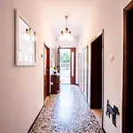 Casa Mafalda - Rooms, Friends And - Affittacamere,