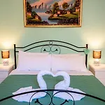 Casa Mafalda - Rooms, Friends And - Affittacamere, Gasthof
