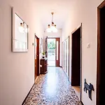 Pensión Casa Mafalda - Rooms, Friends And - Affittacamere, *