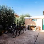 Casa Mafalda - Rooms, Friends And - Affittacamere, Pensión