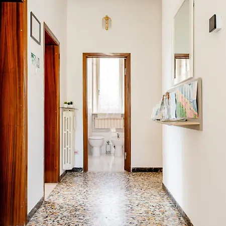 Casa Mafalda - Rooms, Friends And - Affittacamere,