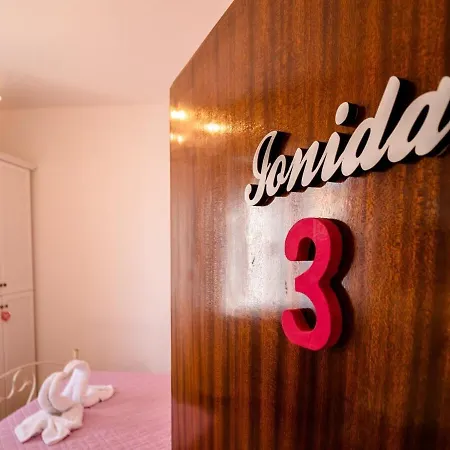 Vendégház Casa Mafalda - Rooms, Friends And - Affittacamere, *