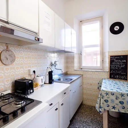 招待所 Casa Mafalda - Rooms, Friends And - Affittacamere, 西尼加利亚