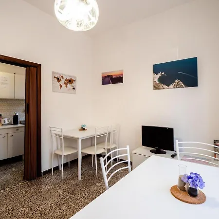 Casa Mafalda - Rooms, Friends And - Affittacamere, Pensionat *