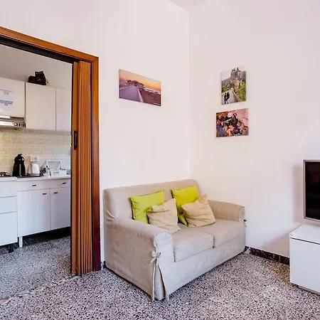 Casa Mafalda - Rooms, Friends And - Affittacamere, *